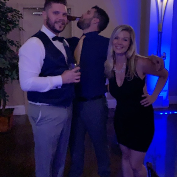 Meet your Posher, Melissa - Picture 2 of 3